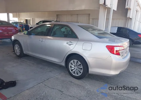 2012 Toyota Camry Le z USA, uszkodzony, nr VIN 4T1BF1FK3CU037686